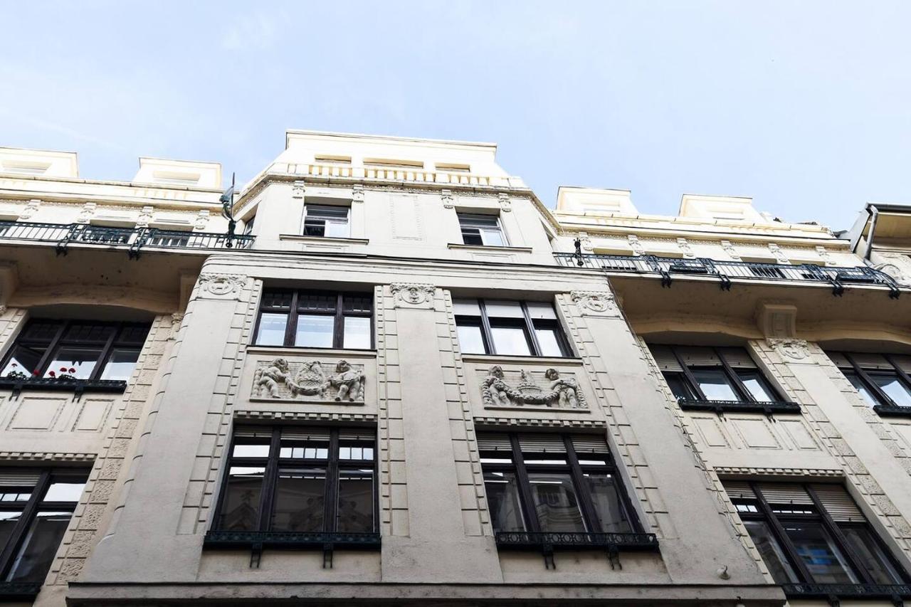 Ultra Central And Stylish Apartment With Ac Budapest Exterior photo